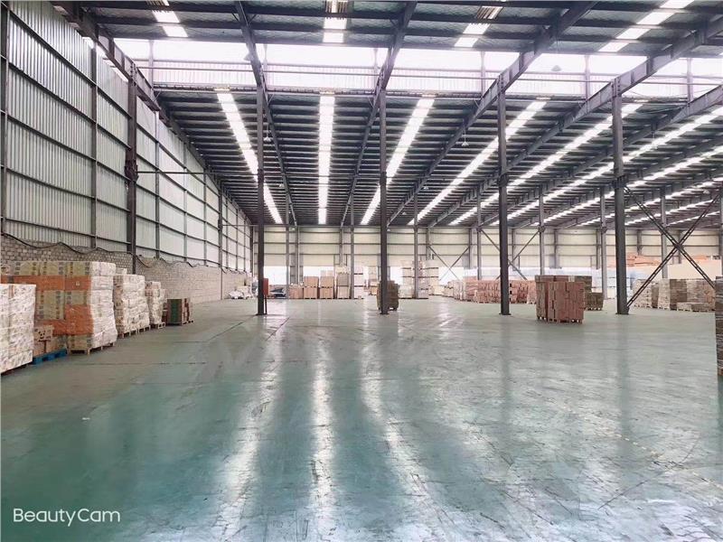上海宝山化工仓储全托管 7×24小时安全高效的一站式解决方案